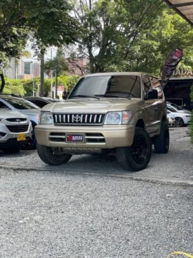TOYOTA PRADO SUMO 2.7 MT 4X4