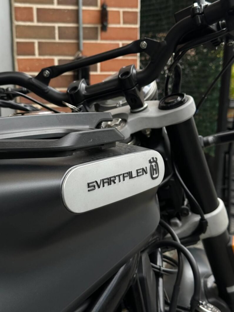 
								HUSQVARNA SVARTPILEN 200 MT full									