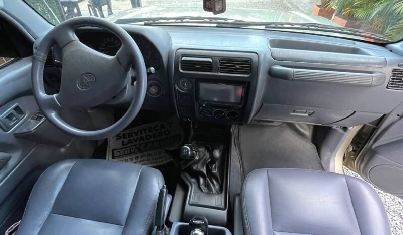 
								TOYOTA PRADO SUMO 2.7 MT 4X4 full									