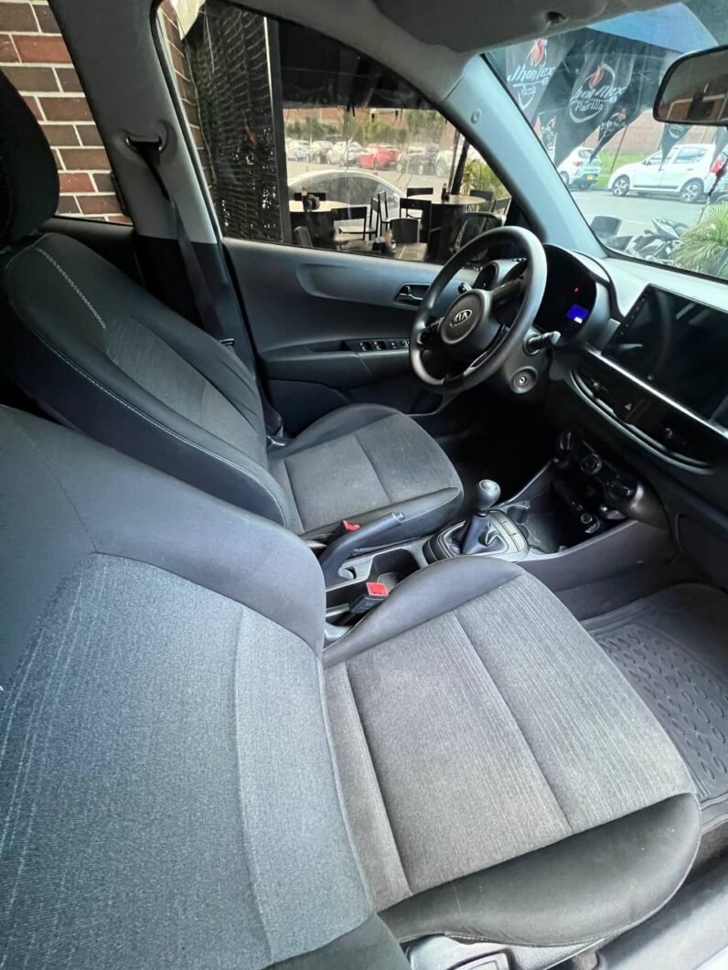 
								KIA PICANTO EMOTION 1.0  MT full									