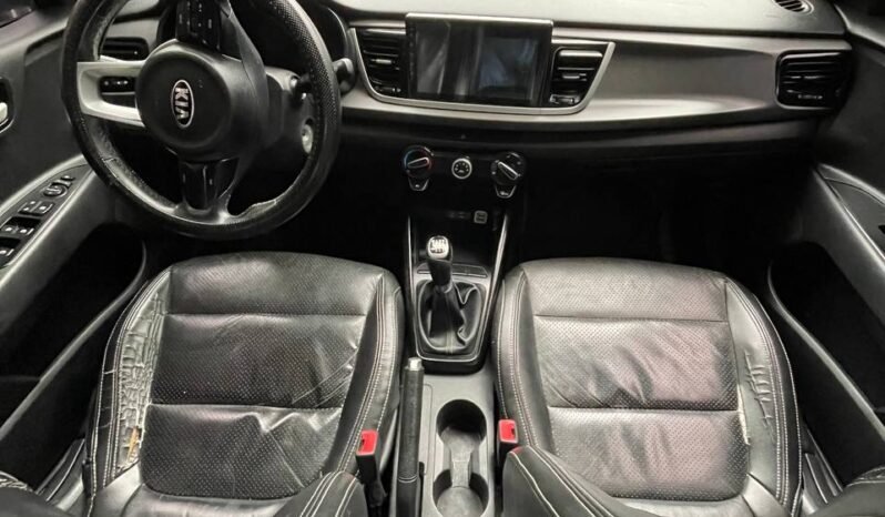 
								KIA RIO VIBRANT MT 1.4 full									