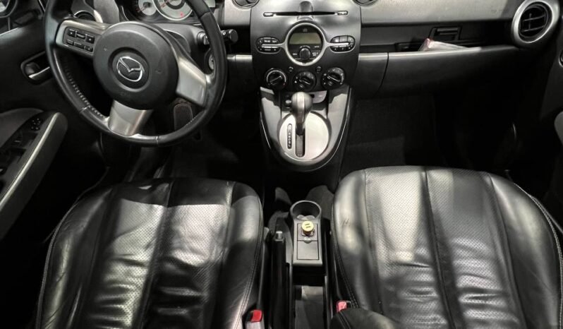 
								MAZDA 2 HB AT full									