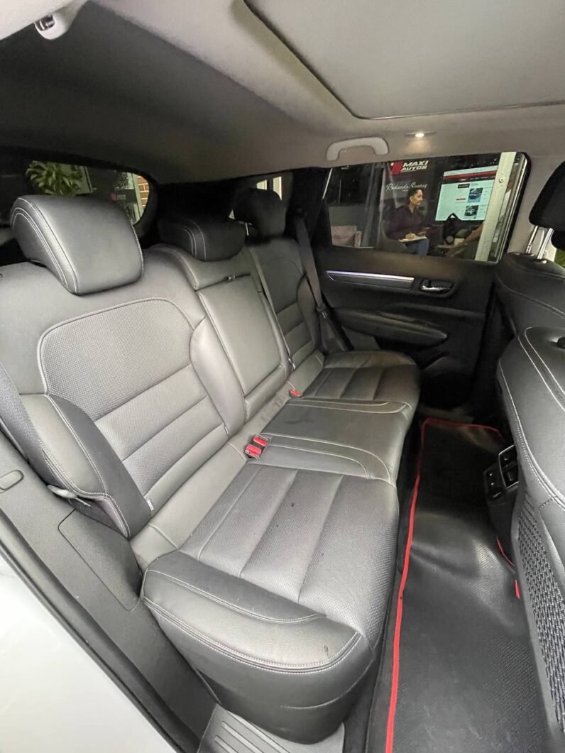 
								RENAULT NEW KOLEOS INTENS AT 4X4 2.5 full									