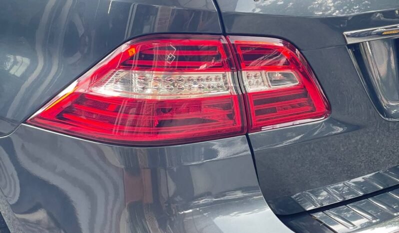 
								MERCEDES-BENZ ML 350 MATIC 3.5 full									