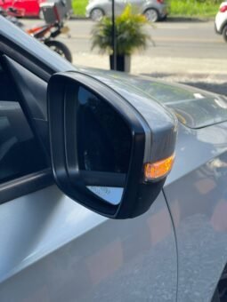 
										VOLKSWAGEN NEW JETTA CONFORTLINE 2.5L AT full									