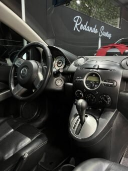 
										MAZDA 2 HB AT full									