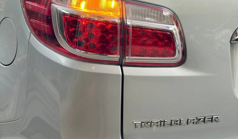 
								CHEVROLET TRAIL BLAZER PREMIUM V6 GSL full									
