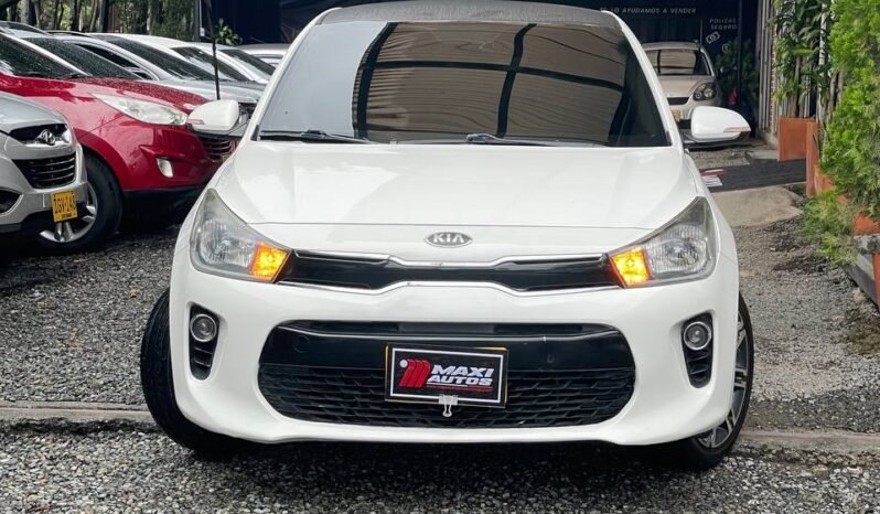 
								KIA RIO VIBRANT MT 1.4 full									