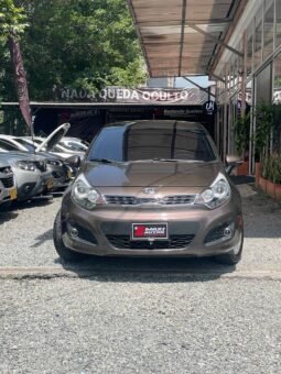 KIA RIO MT 1.4 HB