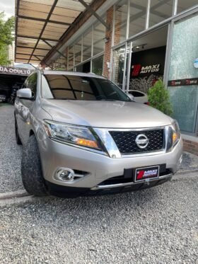 NISSAN PATHFINDER EXCLUSIVE  7P AT 3.5L