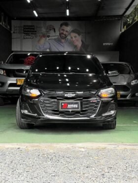 CHEVROLET ONIX RS MT HB