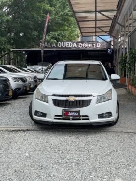 CHEVROLET CRUZE PLATINUM AT 1.8