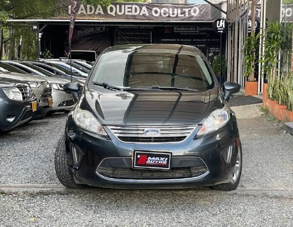 
								FORD FIESTA SE MT 1.6 SD full									