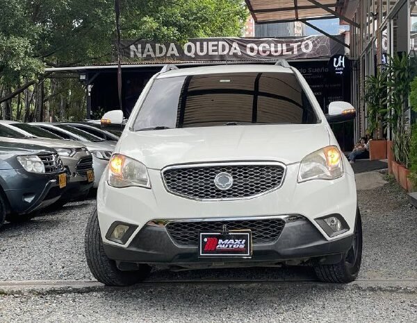 
								SSANGYONG KORANDO C MT 4X2 full									