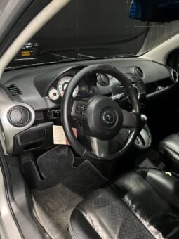 
										MAZDA 2 HB AT full									
