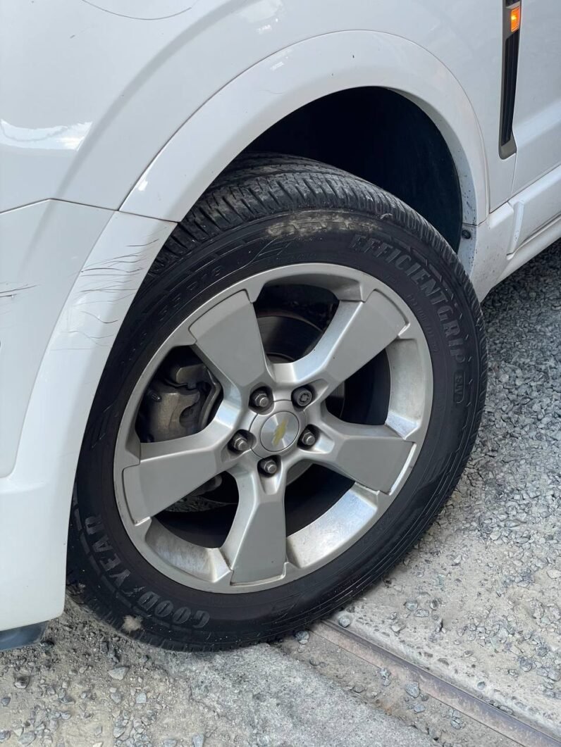 
								CHEVROLET CAPTIVA SPORT AT full									