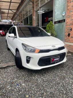 KIA RIO VIBRANT MT 1.4