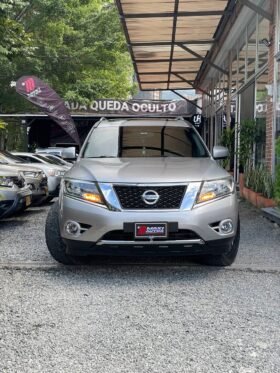 NISSAN PATHFINDER EXCLUSIVE  7P AT 3.5L