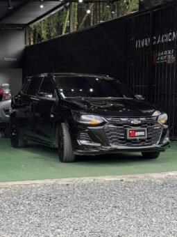 CHEVROLET ONIX RS MT HB