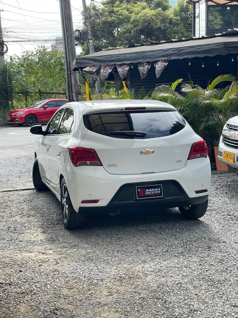 
								CHEVROLET ONIX LTZ 1.4 AT HB full									