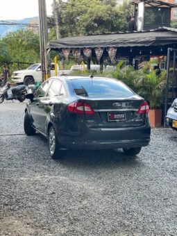 FORD FIESTA SE MT 1.6 SD