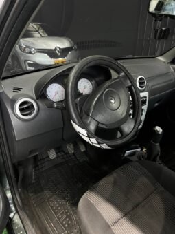 
										RENAULT LOGAN DYNAMIQUE 1.6 full									