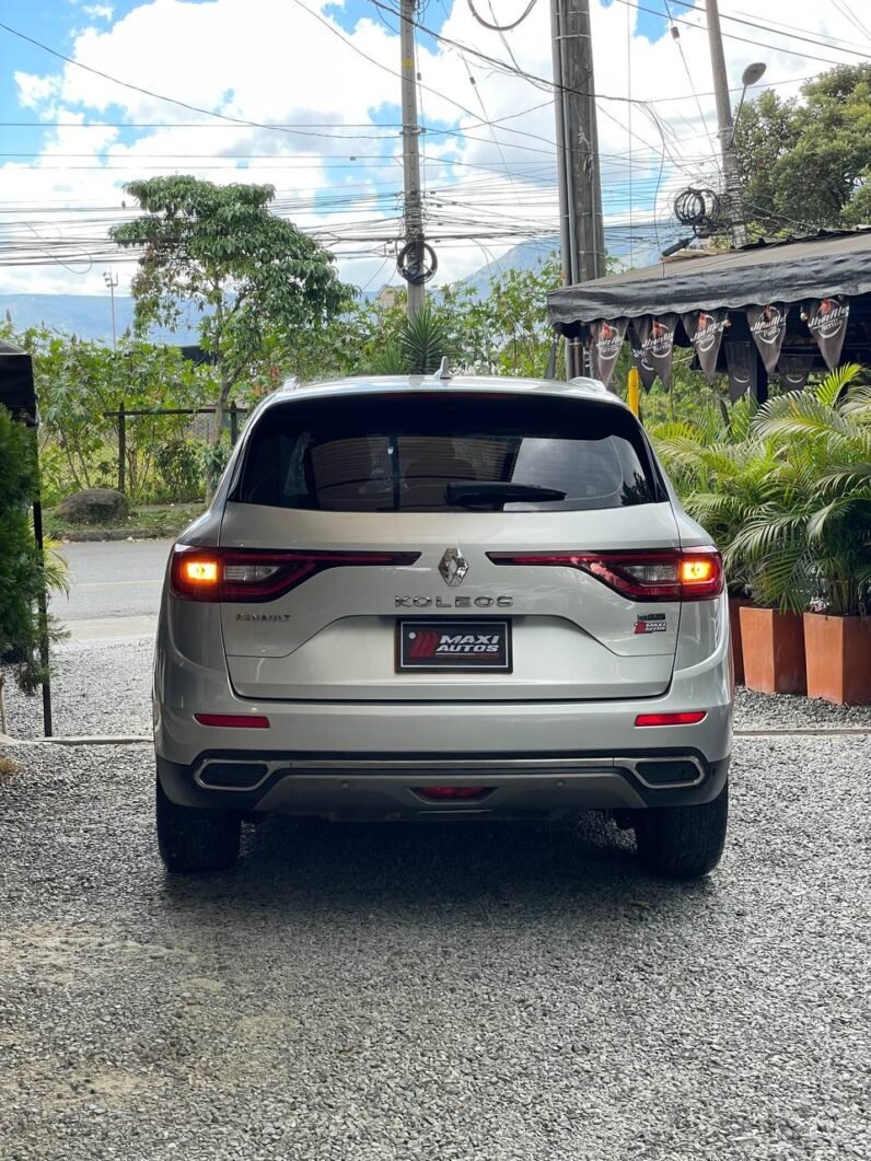 
								RENAULT NEW KOLEOS INTENS AT 4X4 2.5 full									