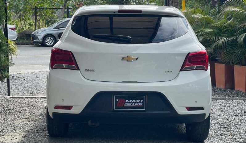 
								CHEVROLET ONIX LTZ 1.4 AT HB full									