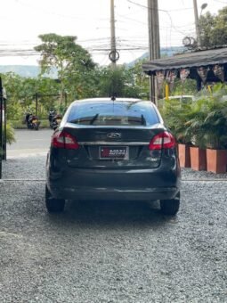 FORD FIESTA SE MT 1.6 SD