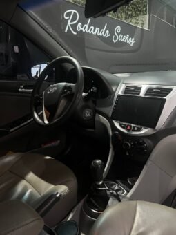 
										HYUNDAI ACCENT PREMIUM 1.6 MT SD full									