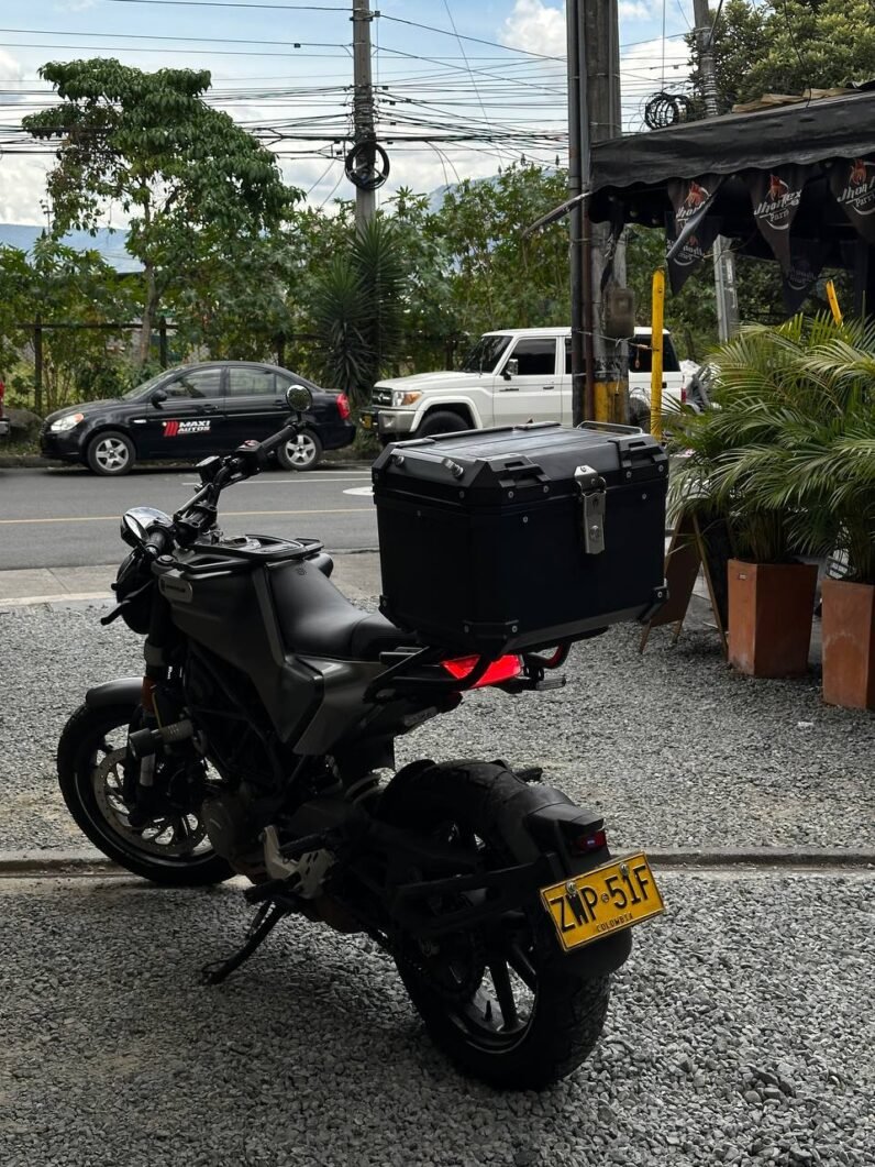
								HUSQVARNA SVARTPILEN 200 MT full									