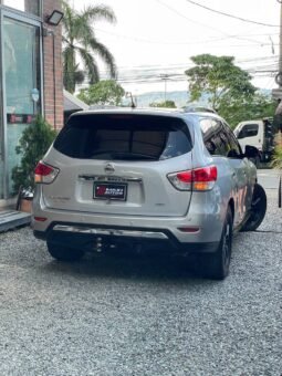 NISSAN PATHFINDER EXCLUSIVE  7P AT 3.5L