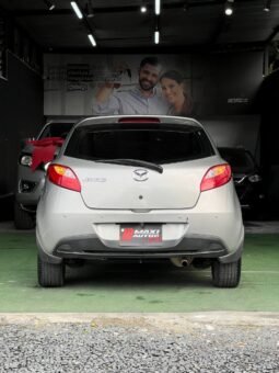 
										MAZDA 2 HB AT full									