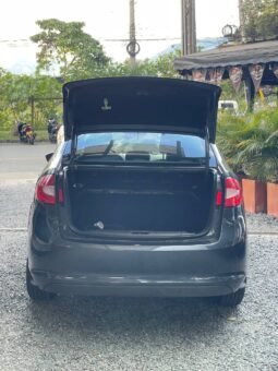 
										FORD FIESTA SE MT 1.6 SD full									