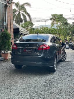 
										FORD FIESTA SE MT 1.6 SD full									