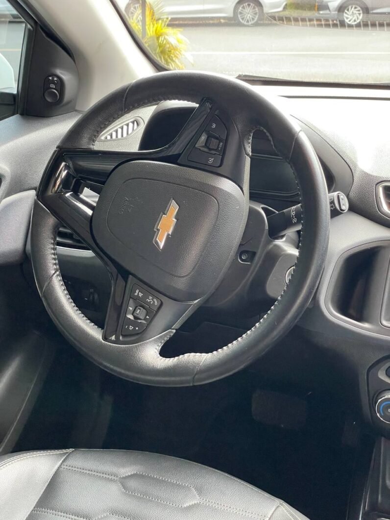 
								CHEVROLET ONIX LTZ 1.4 AT HB full									