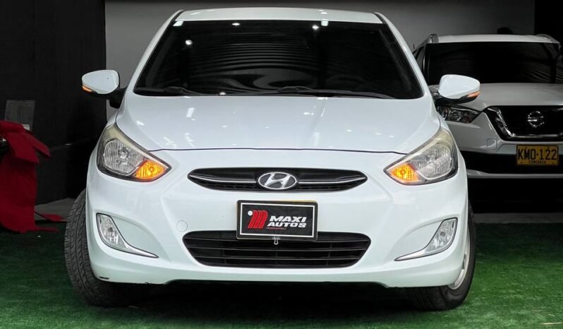 
								HYUNDAI ACCENT PREMIUM 1.6 MT SD full									