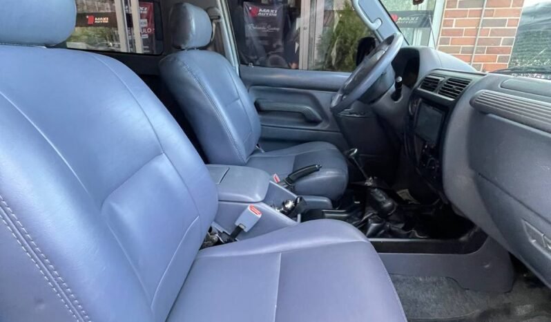 
								TOYOTA PRADO SUMO 2.7 MT 4X4 full									