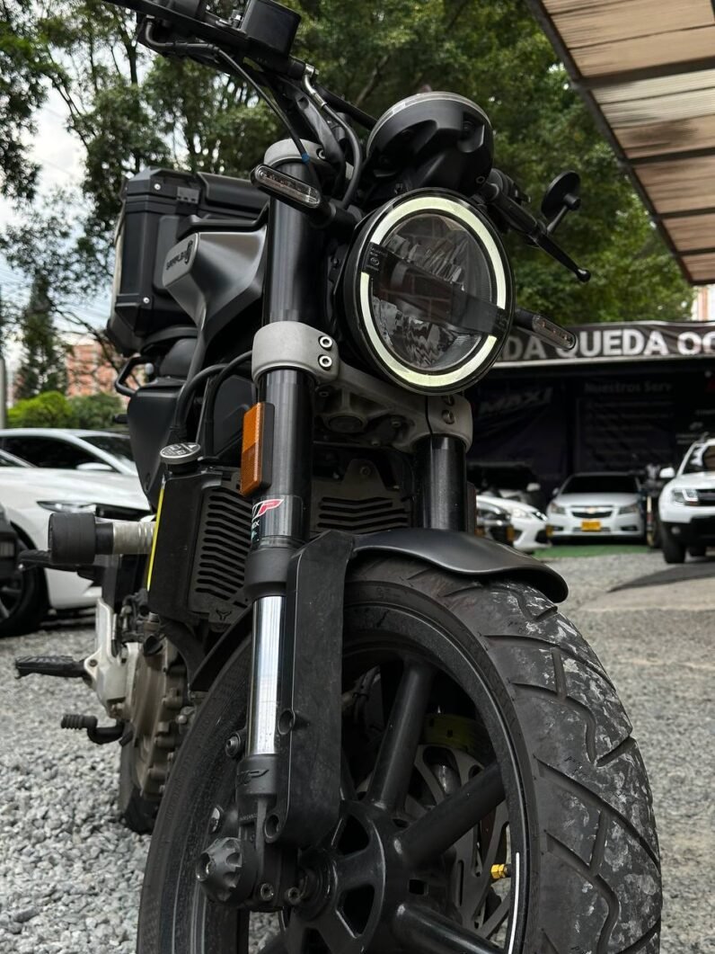 
								HUSQVARNA SVARTPILEN 200 MT full									