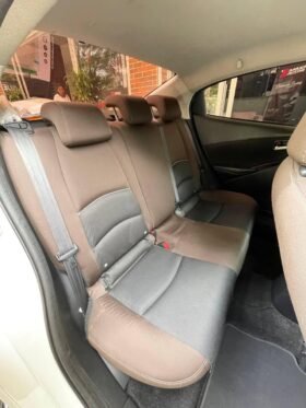 MAZDA 2 TOURING SEDAN AT 1.5CC