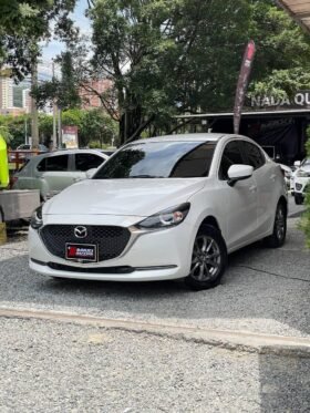 MAZDA 2 TOURING SEDAN AT 1.5CC