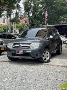 RENAULT DUSTER DYNAMIQUE 2.O MT 4X2