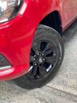 
										TOYOTA HILUX 2.8 DIESEL AT 4X4 full									