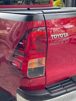 
										TOYOTA HILUX 2.8 DIESEL AT 4X4 full									