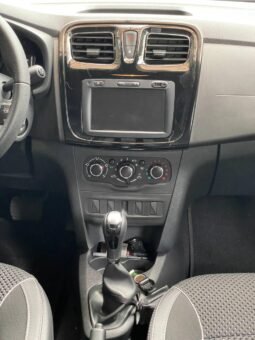 
										RENAULT STEPWAY INTENS AT full									