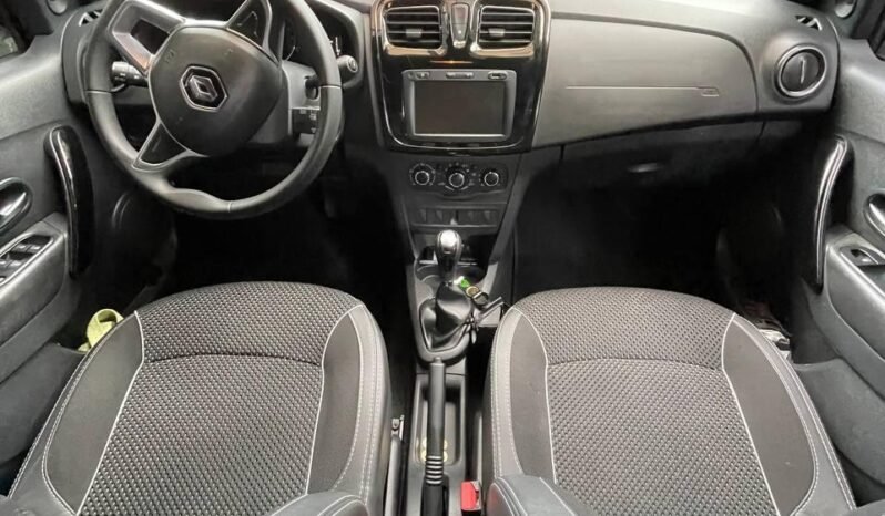 
								RENAULT STEPWAY INTENS AT full									