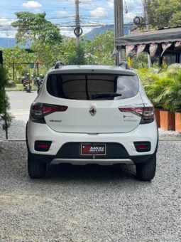 
										RENAULT STEPWAY INTENS AT full									
