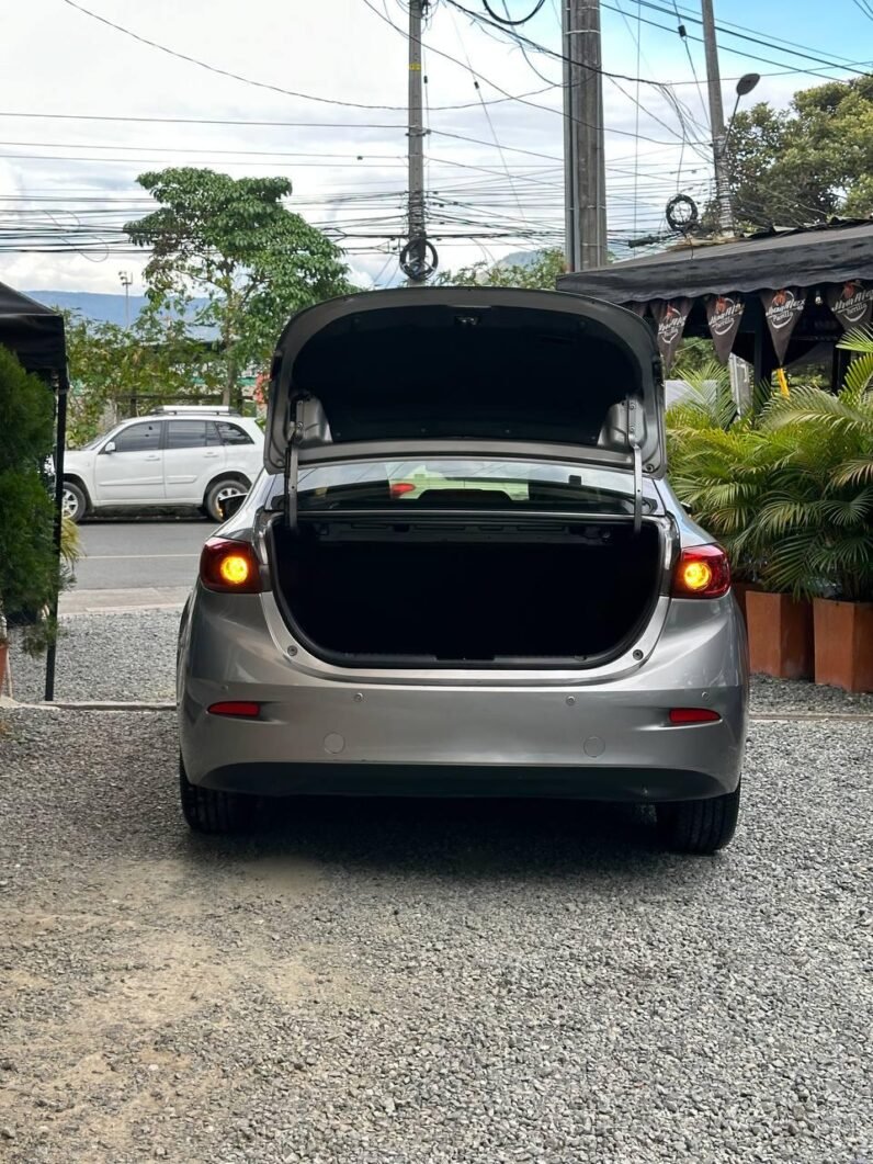 
								MAZDA 3 GRAND TOURING 2.0 AT full									