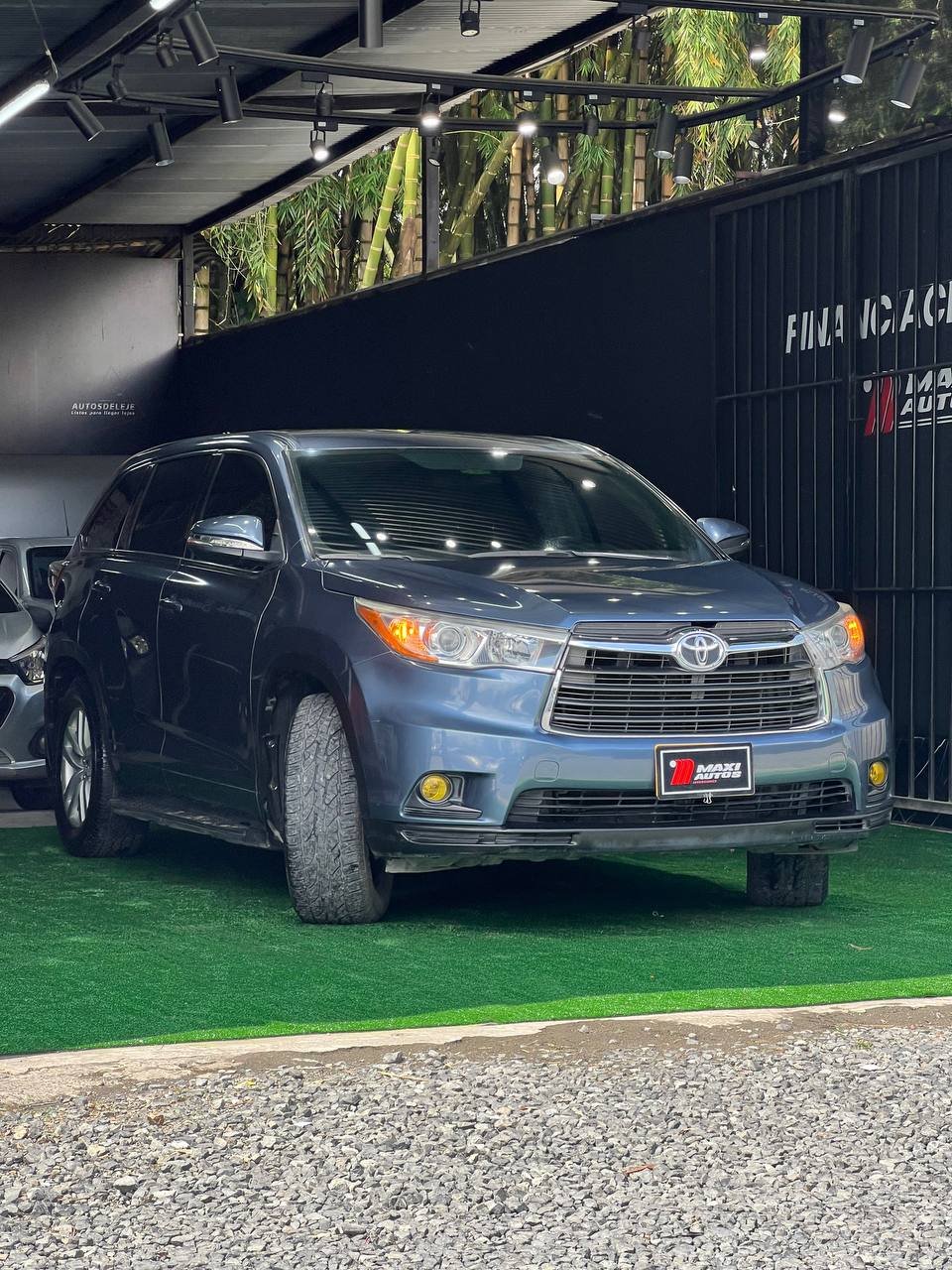TOYOTA HIGHLANDER 3.5 BASE AT