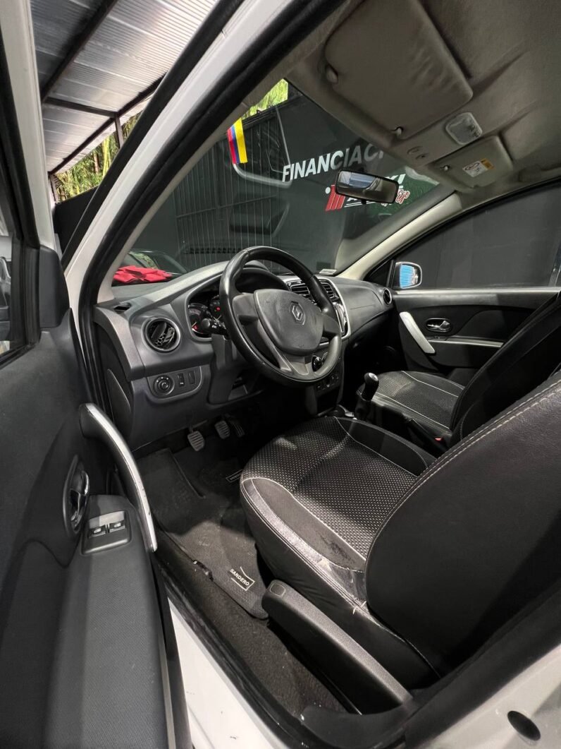 
								RENAULT STEPWAY DYNAMIQUE MT 1.6 full									